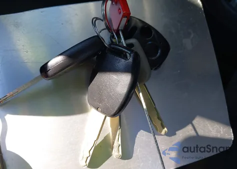 2005 Honda Accord 2.4 Lx from USA, damaged, VIN 3HGCM56455G703218